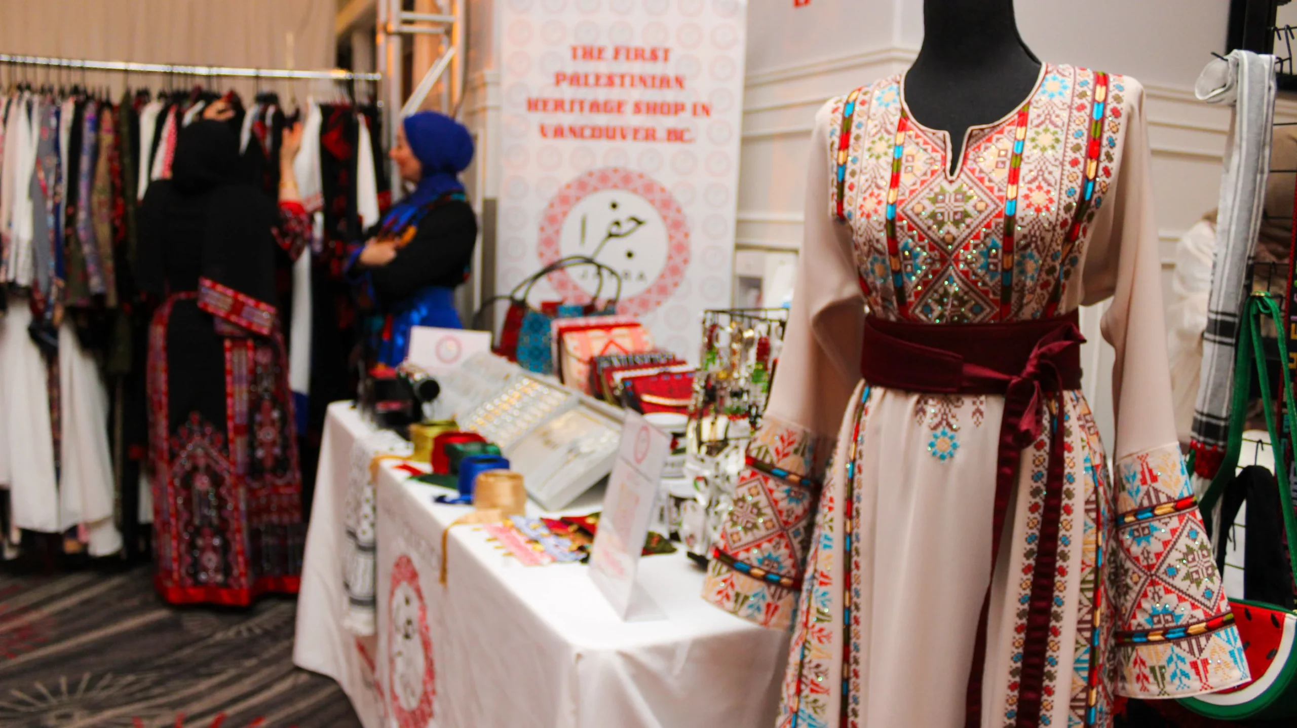 jafra women palestine clothes